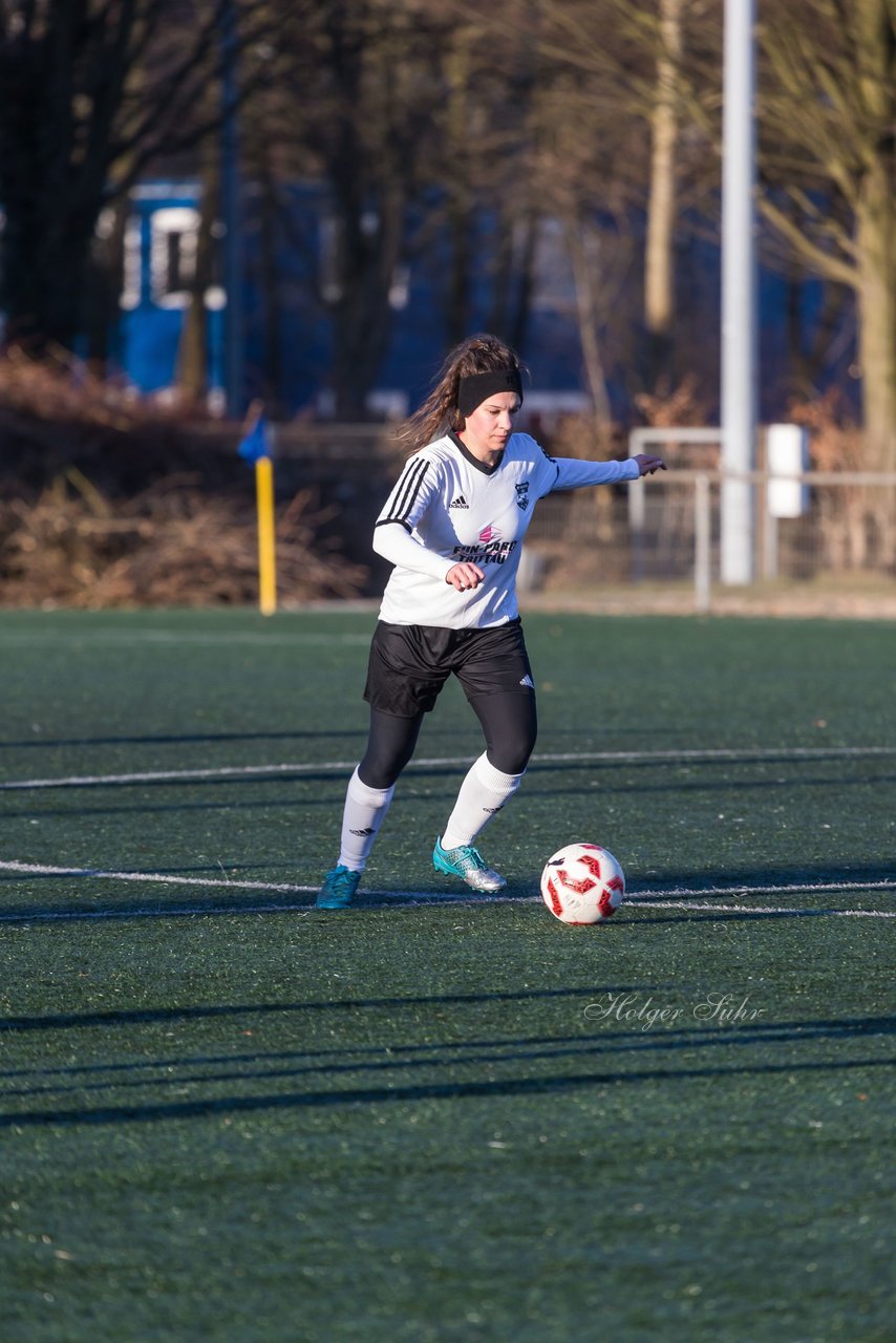 Bild 172 - Frauen SG Holstein Sued - SV Gruenweiss-Siebenbaeumen : Ergebnis: 0:2